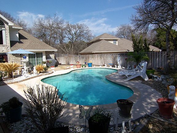 2nd image of 2521 Canyon Creek Dr