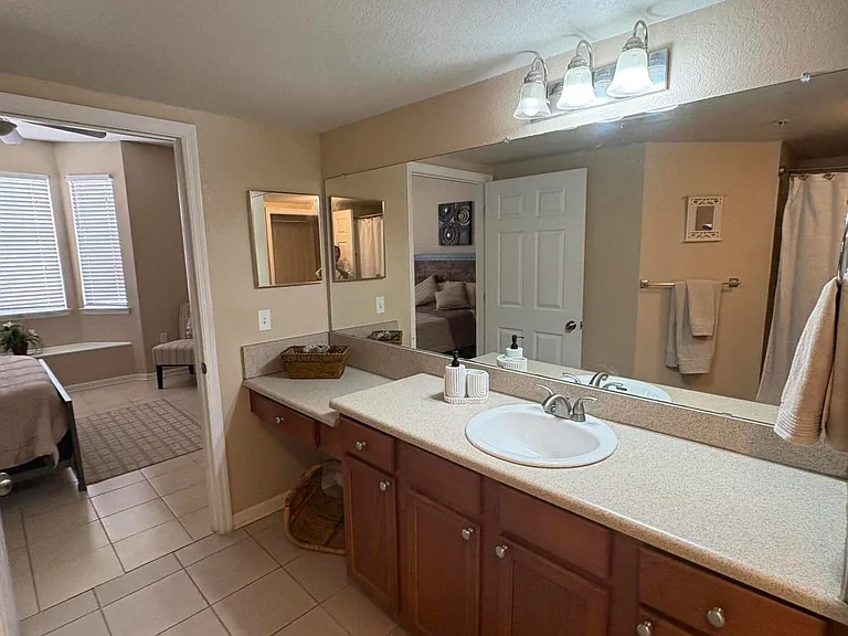 8550 Touchton Rd #235 — Photo 3