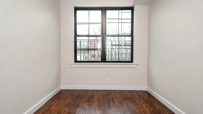 Rented by Nooklyn NYC LLC | media 55