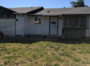 2188 2nd St, Springfield, OR 97477