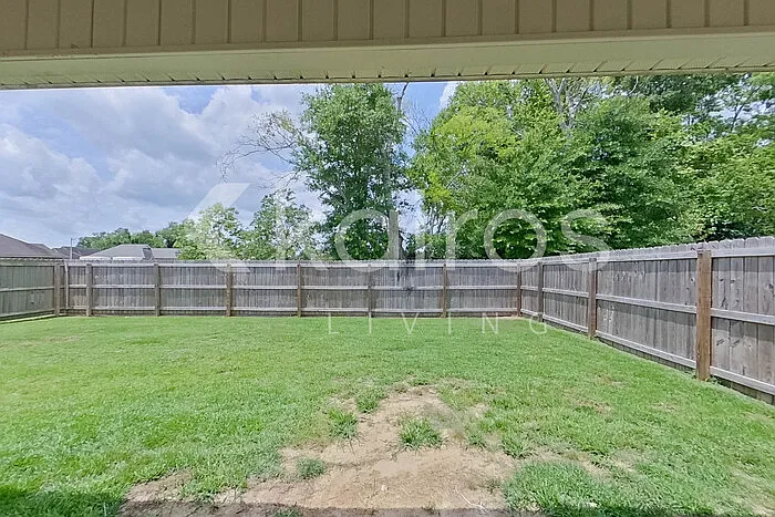 124 Yardley Ct — Photo 25