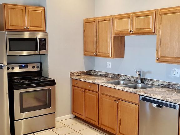 2nd image of 612 Klotter Ave