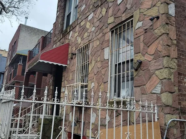 67 Tapscott Street, Brooklyn, NY 11212