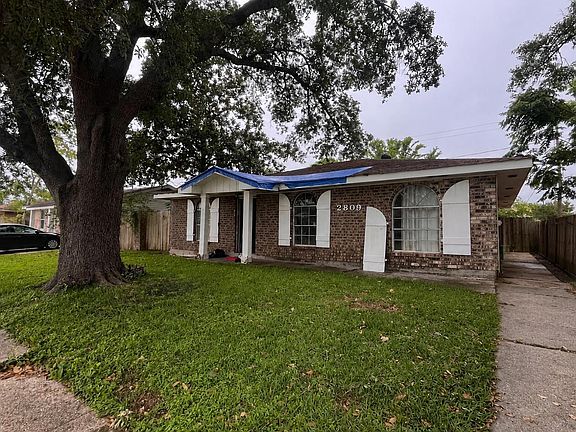 2nd image of 2809 Dove Ave