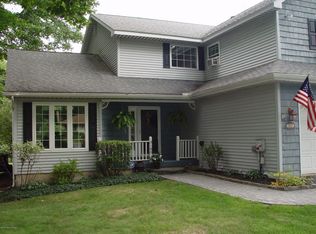 3180 Evergreen Cir, Tobyhanna, PA 18466