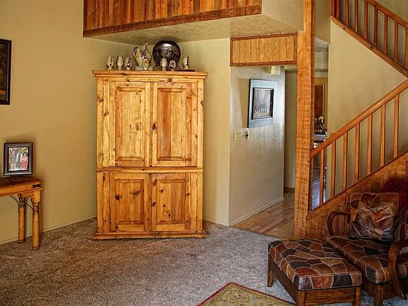 5th image of 2064 Oakwood Dr