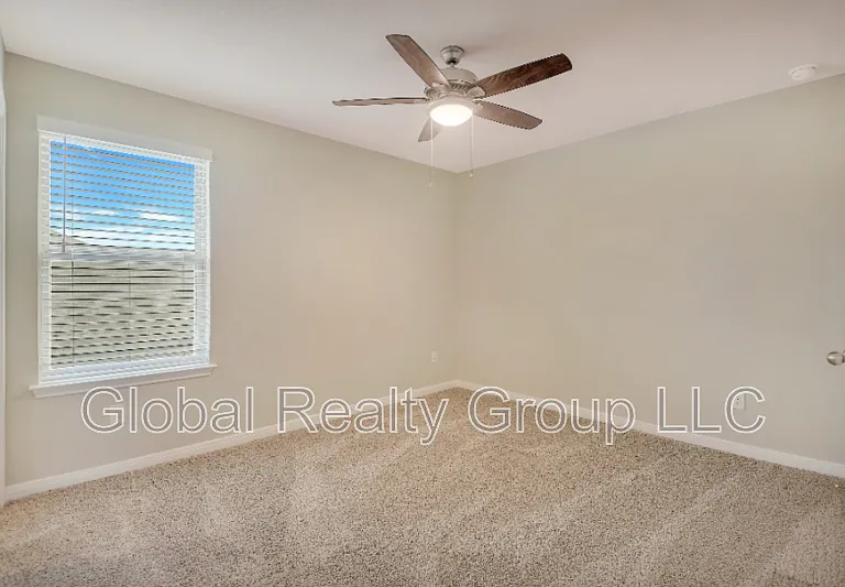 1247 Meyers Mdw — Photo 11