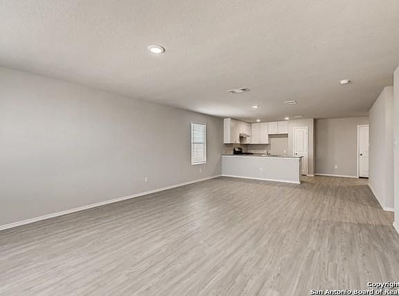 5th image of 5363 Fair Moon Dr