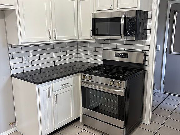 5th image of 6611 Rosedale Dr