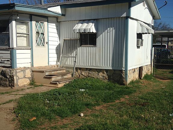 4th image of 406 Skylark Dr