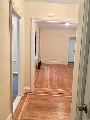 Rented by New York Residence | media 29