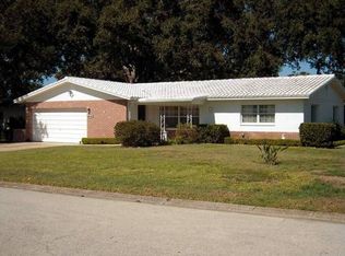 13741 87th Ave, Seminole, FL 33776