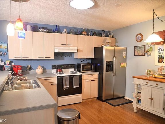 3rd image of 729R Villita Ln