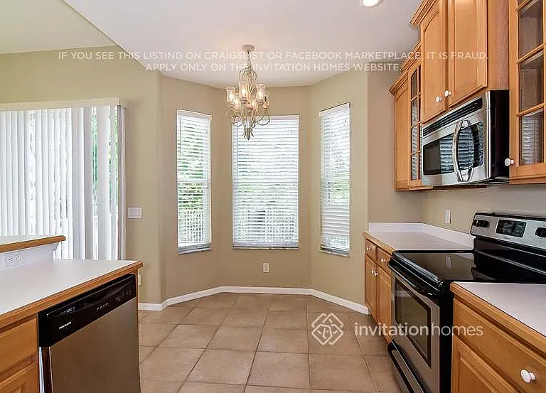 1843 Briland St — Photo 8