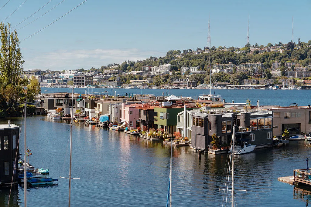 This paddleboard waterway is steps from the front door and part of your everyday view