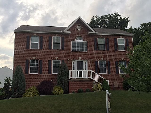 1st image of 8001 Maureen Dr