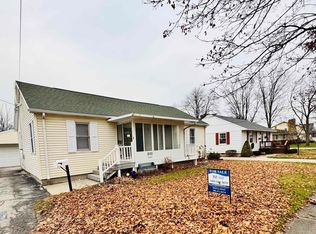 2101 Woodside Ave, Essexville, MI