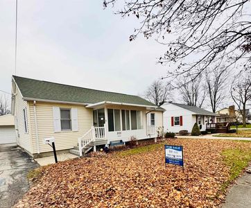 2101 Woodside Ave, Essexville, MI, 48732