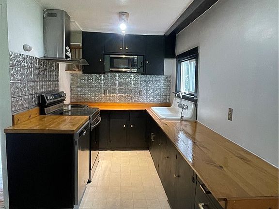 5th image of 2139 Damon Rd