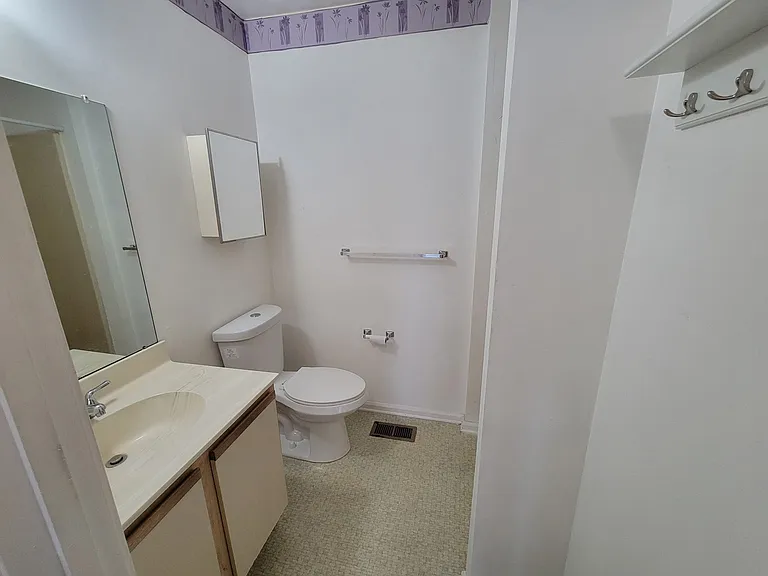 3711 Daner Ln — Photo 13