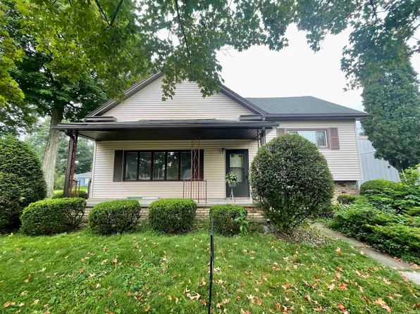 814 Thayer St, Plymouth, IN 46563
