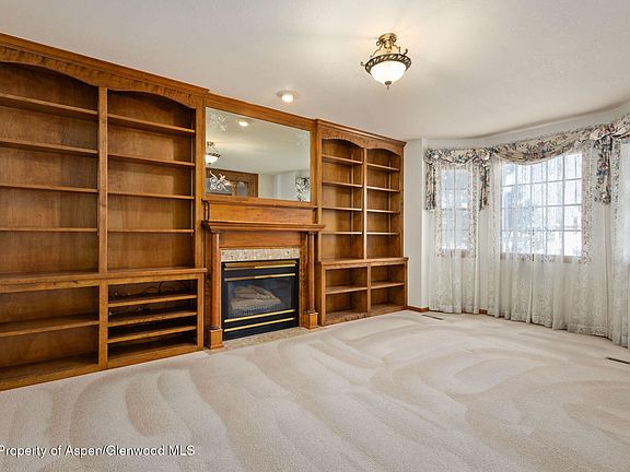 4th image of 1331 Ruby Way