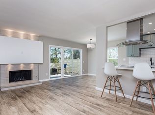 6716 Clover Ct, Carlsbad, CA 92011
