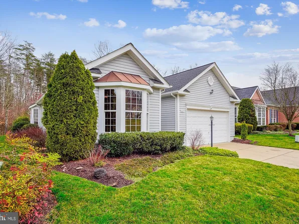 16215 Rising Fawn Ter, Dumfries, VA 22025
