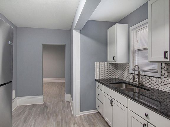 kitchen off from living room