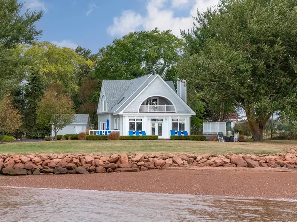 266 Blue Heron Ln, Meadowbank, PE C0A 1H1