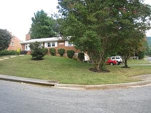 1st image of 6303 Nell Dr