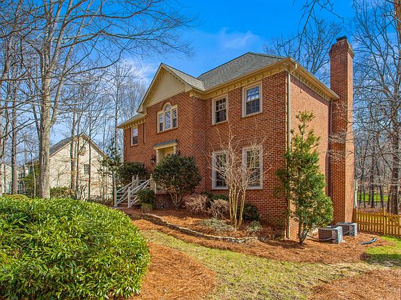 2nd image of 3804 Hazel Ln
