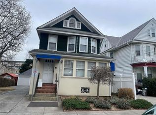 8420 86th Rd, Woodhaven, NY 11421