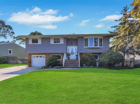 520 Hyman Avenue, West Islip, NY 11795