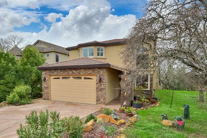 1st image of 6628 Camino Del Sol Dr
