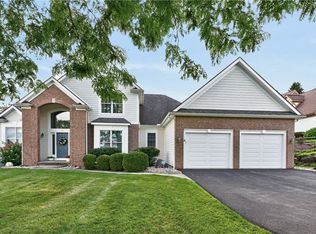 9 Cheshire Rdg, Victor, NY 14564