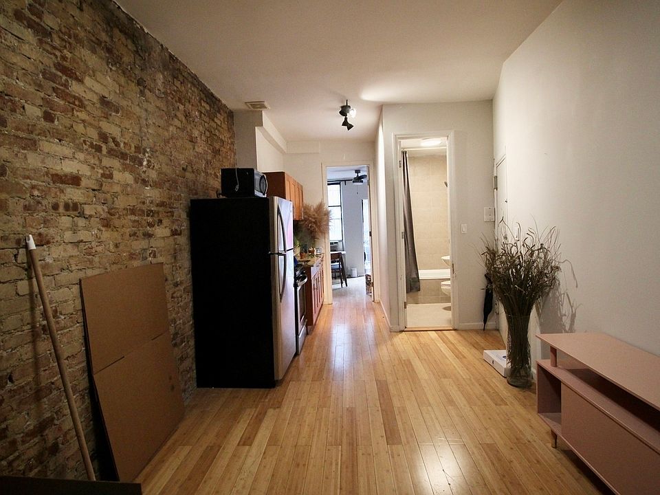1st image of 312 Jefferson St APT 1L