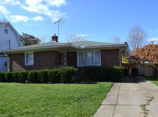 902 Woodward Ave, Akron, OH 44310