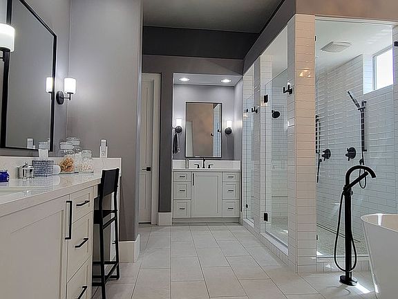2nd image of 14104 N 106th Way
