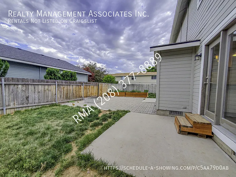 1339 W Sandalwood Dr — Photo 11