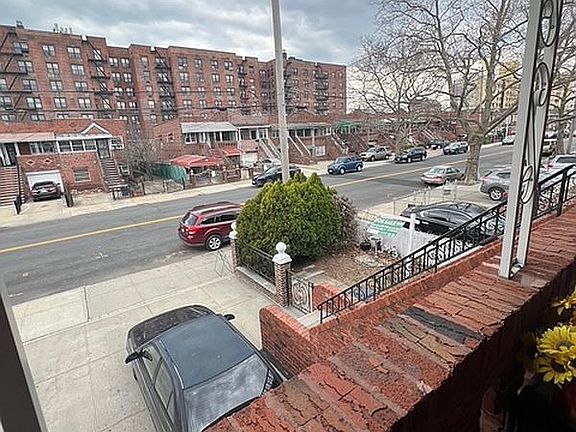 3rd image of 1241 E 98th St
