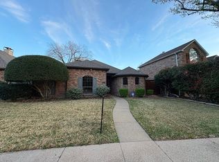 2622 Big Oaks Dr, Garland, TX 75044