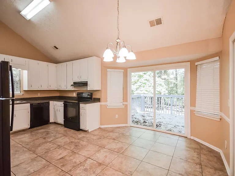 130 Branchwood Dr — Photo 8