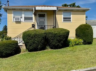 26 Shiffer Ln, Plains, PA 18705