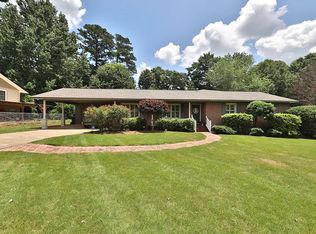 662 Scottwoods Dr, Auburn, AL 36830