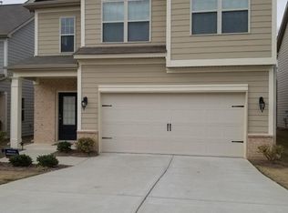 2425 Oakleaf Cir, Lithonia, GA 30058