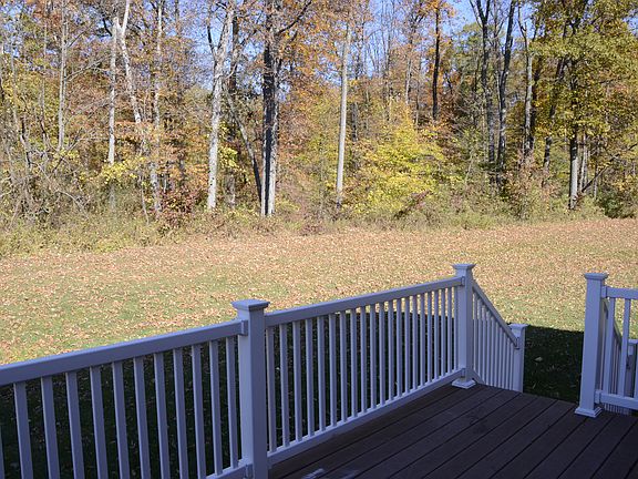 3rd image of 2228 Pembroke Ln