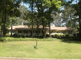 604 Banks Rd E, Fayetteville, GA 30214