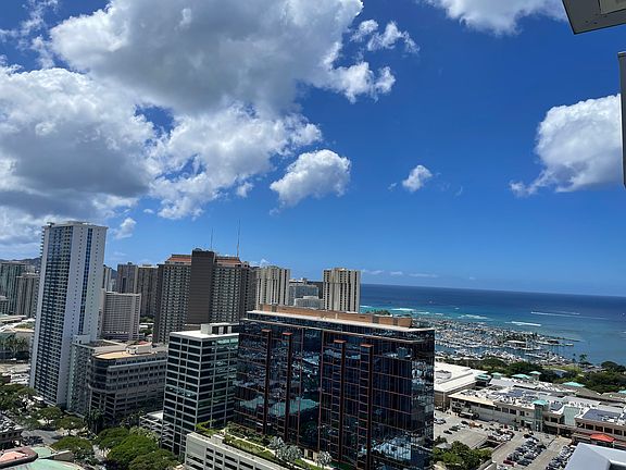 5th image of 629 Keeaumoku St Unit 3205
