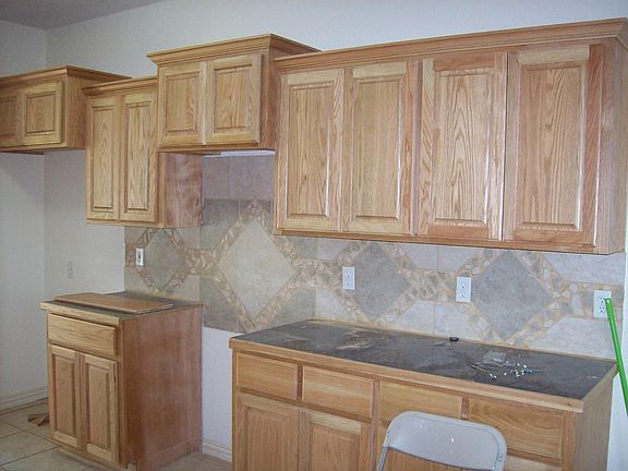 2nd image of 3101 Carrie Ln